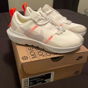 Nike Crater Impact Shoes size 1Y NIB